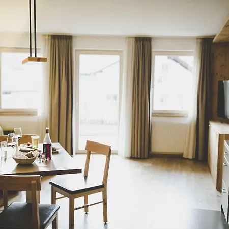 Hotel Arabella Retreat &