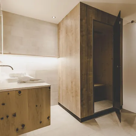 Hotel Arabella Retreat &