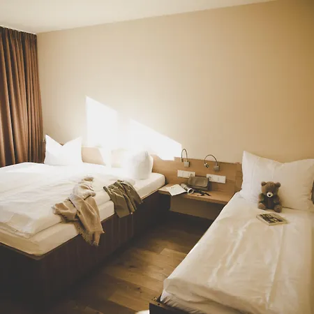 Hotel Arabella Retreat &
