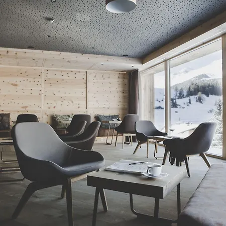 Arabella Retreat &