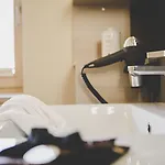 Arabella Retreat & 4*