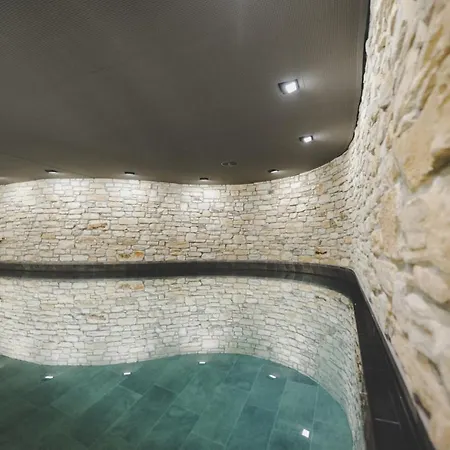 Hotel Arabella Retreat &