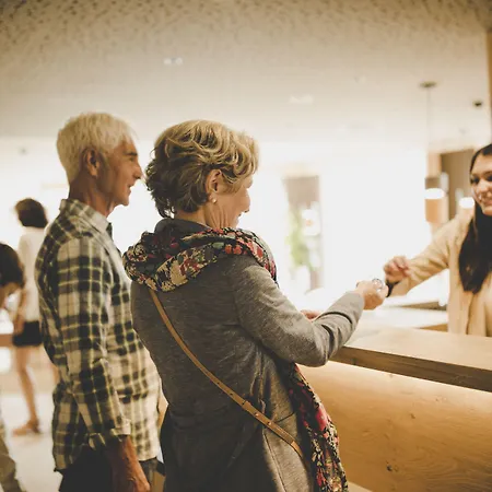 Otel Arabella Retreat & 4*