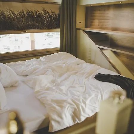 Arabella Retreat &
